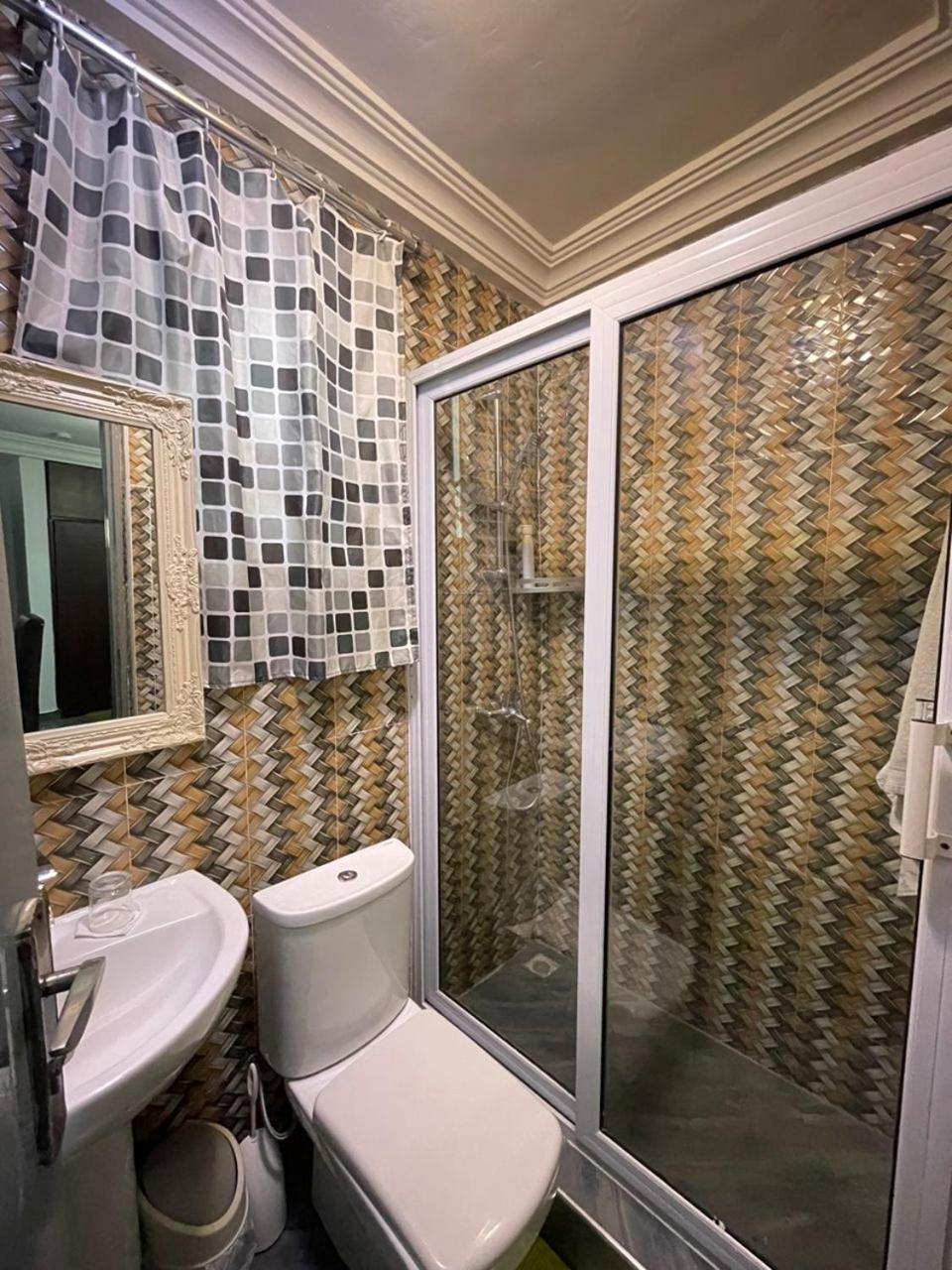 Perriman Hotel Kokrobite Kültér fotó
