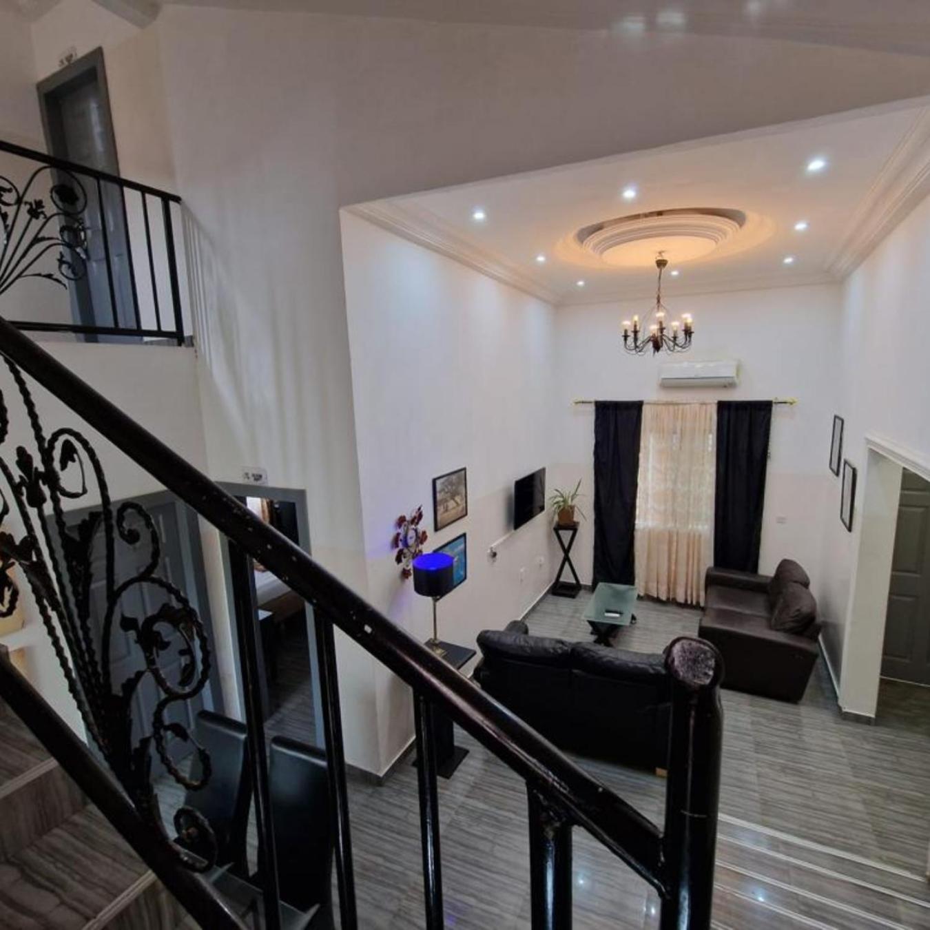 Perriman Hotel Kokrobite Kültér fotó